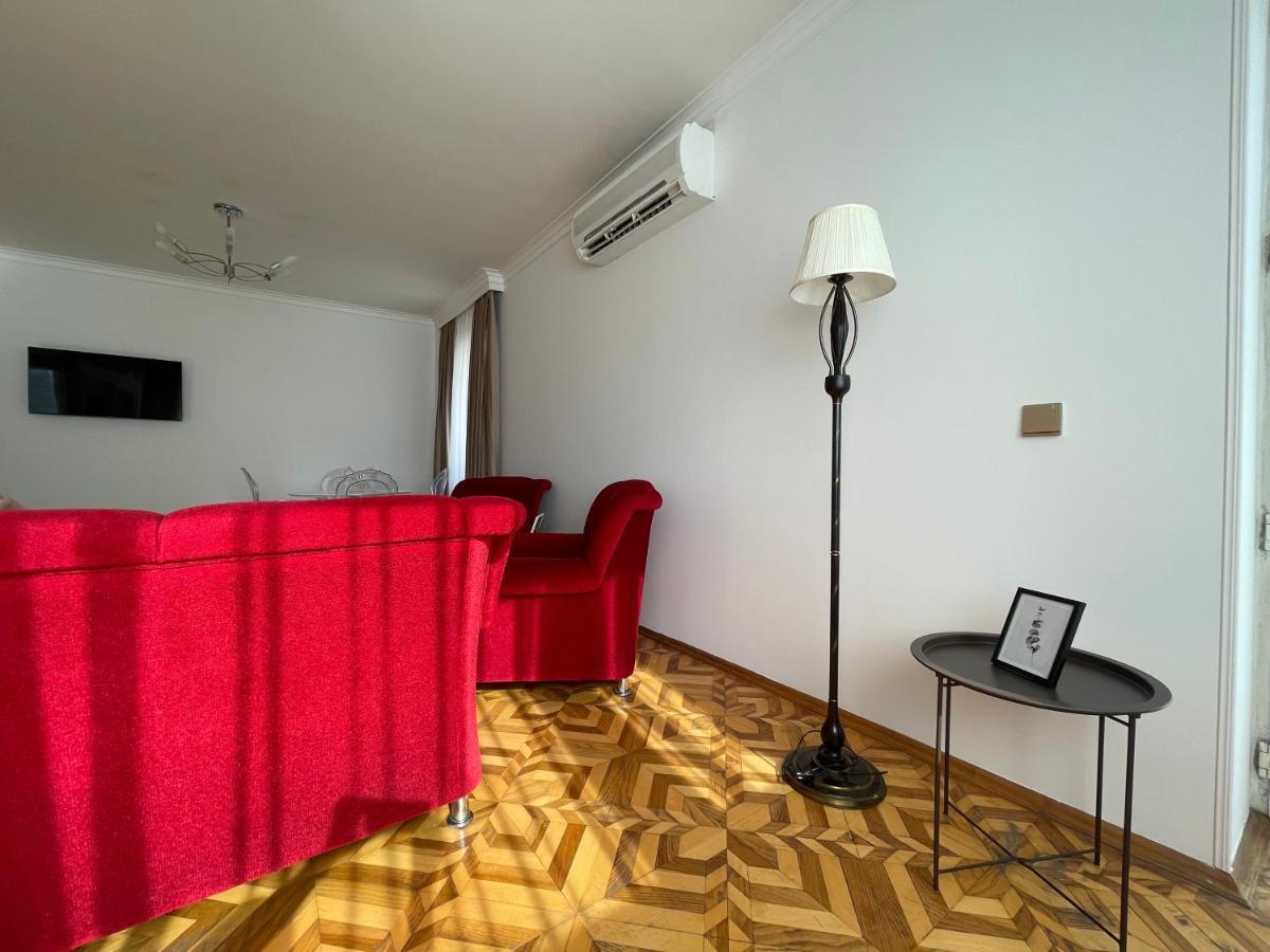 Flame Towers view apartment Baku Extérieur photo