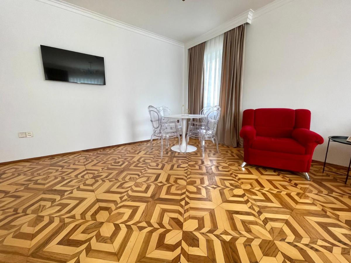 Flame Towers view apartment Baku Extérieur photo